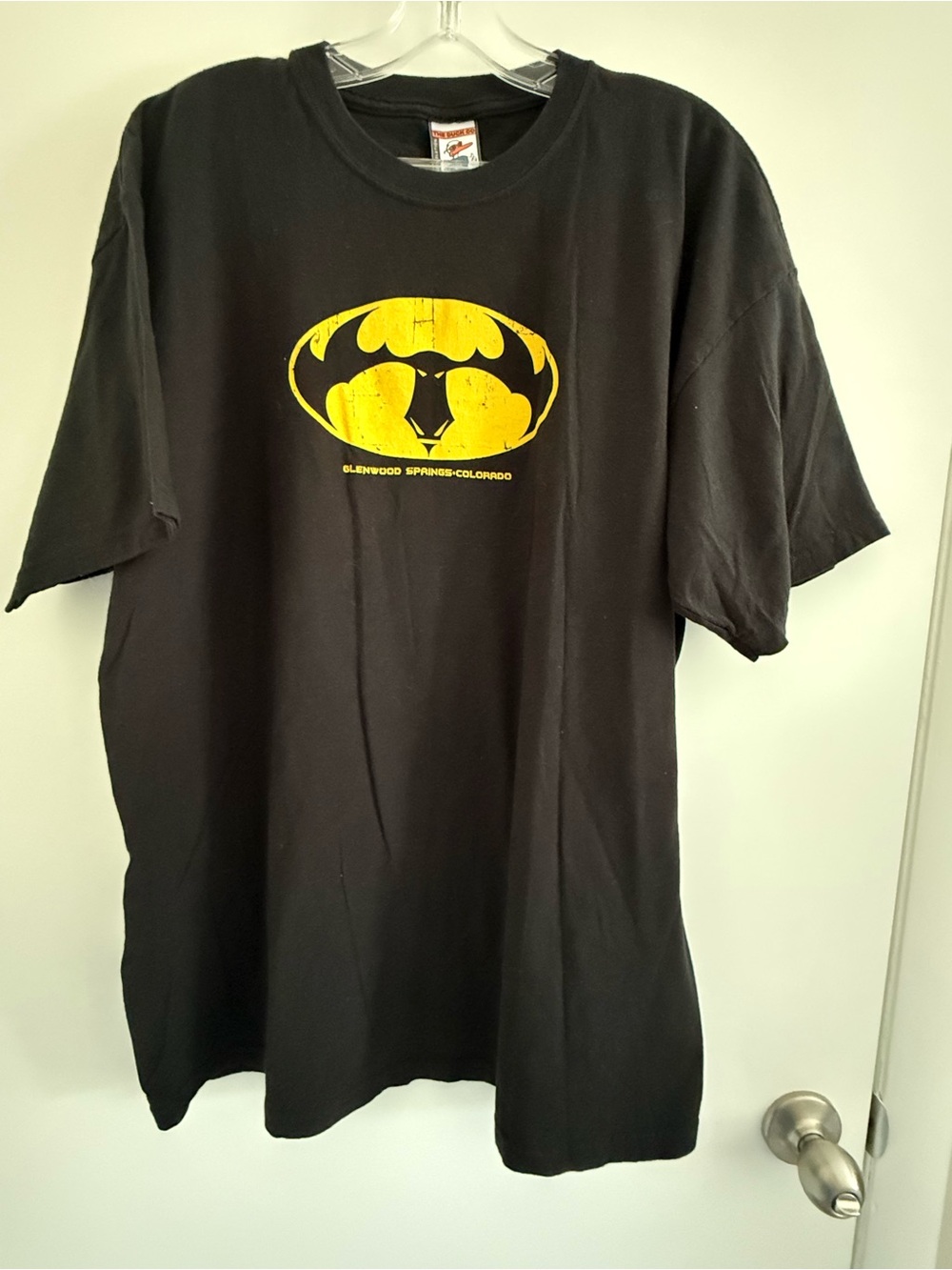 The Duck Co Black Batman Logo Graphic Print Men's XL Crew Neck Short Sleeve Tee